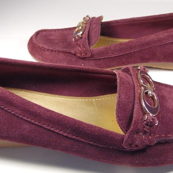 Coach suede loafer Plum with gold hardware - Picture 4 of 4
